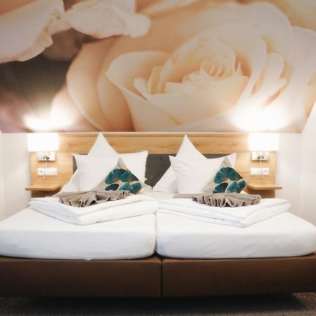 Outlet Hotel 메칭엔 외부 사진