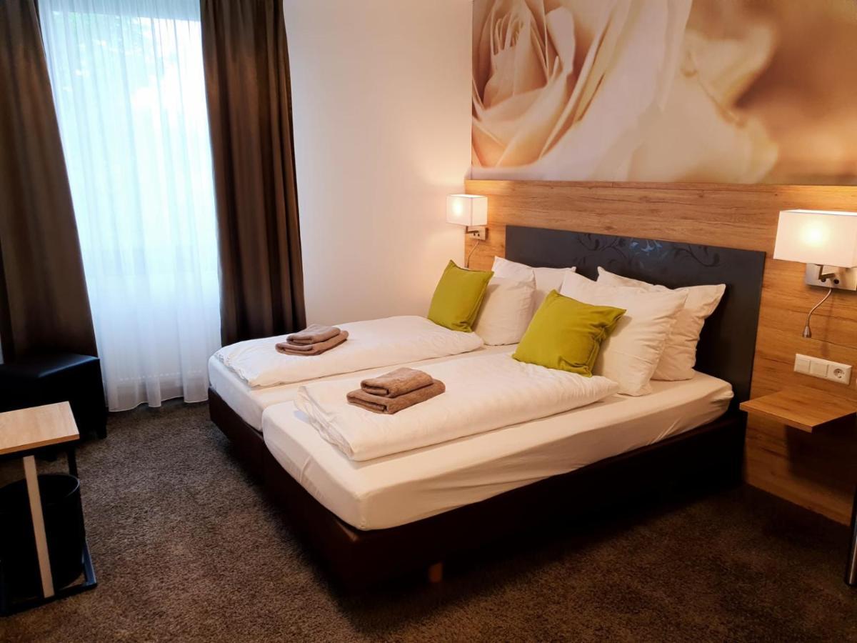 Outlet Hotel 메칭엔 외부 사진