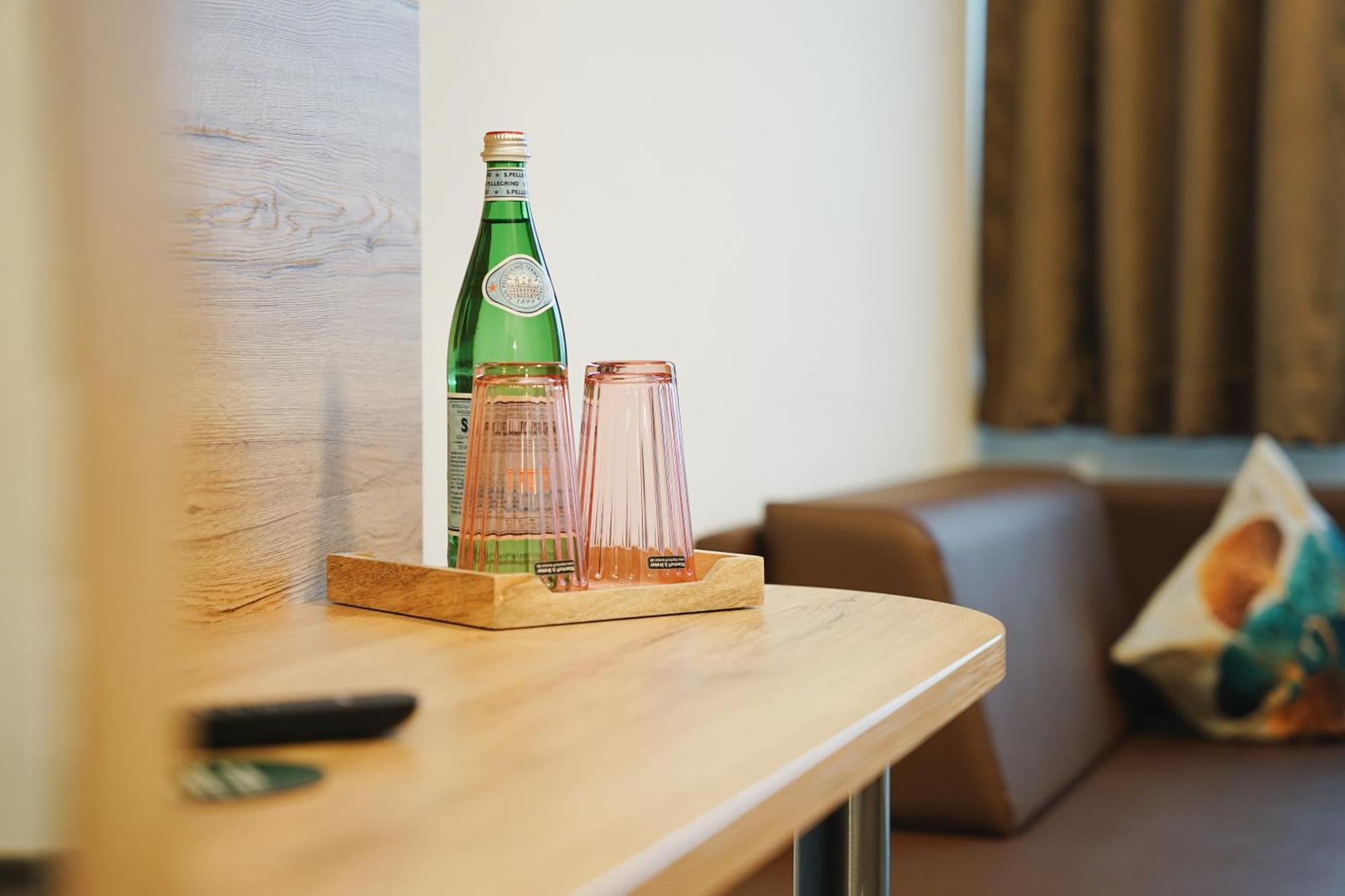 Outlet Hotel 메칭엔 외부 사진