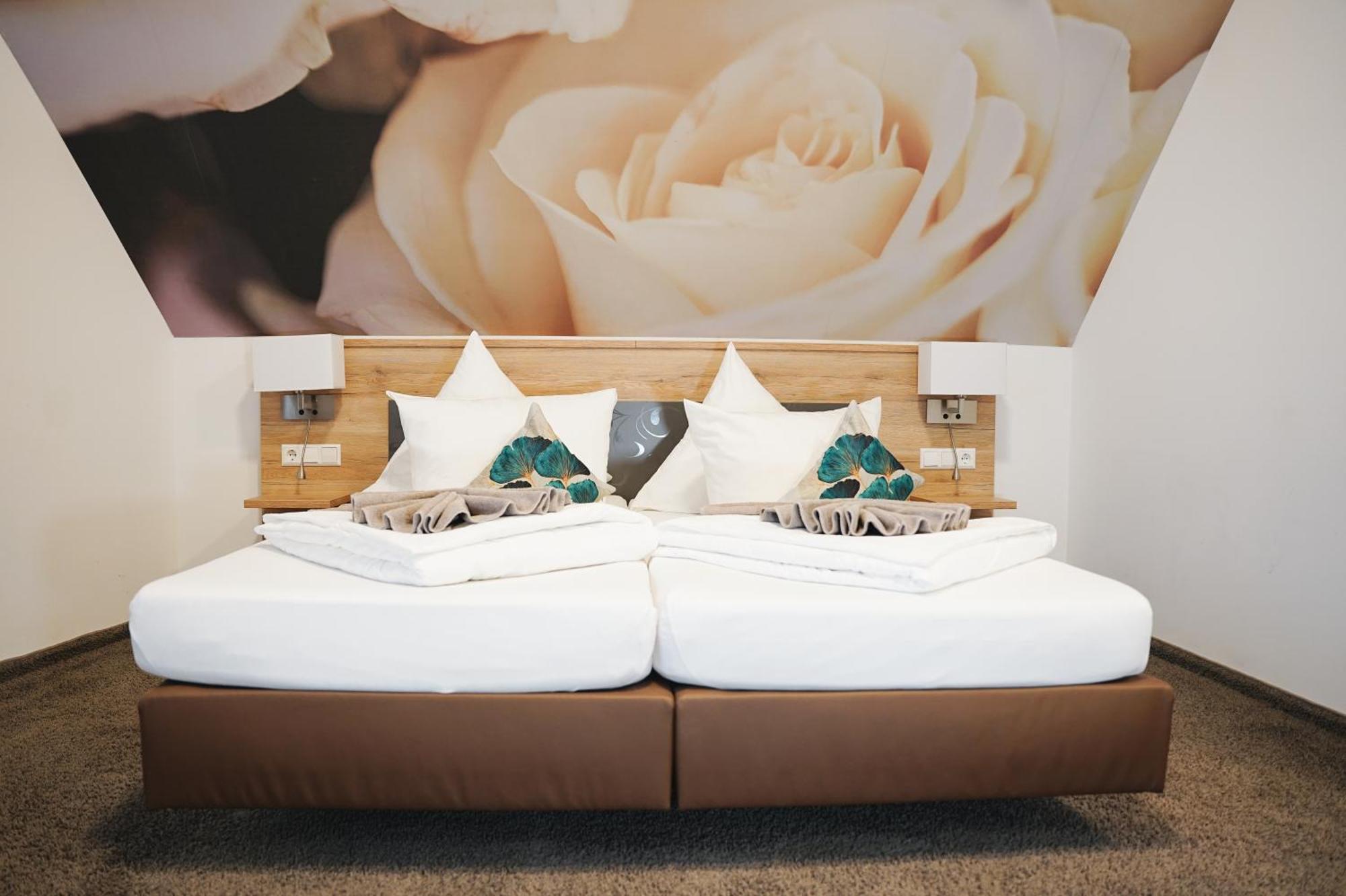 Outlet Hotel 메칭엔 외부 사진