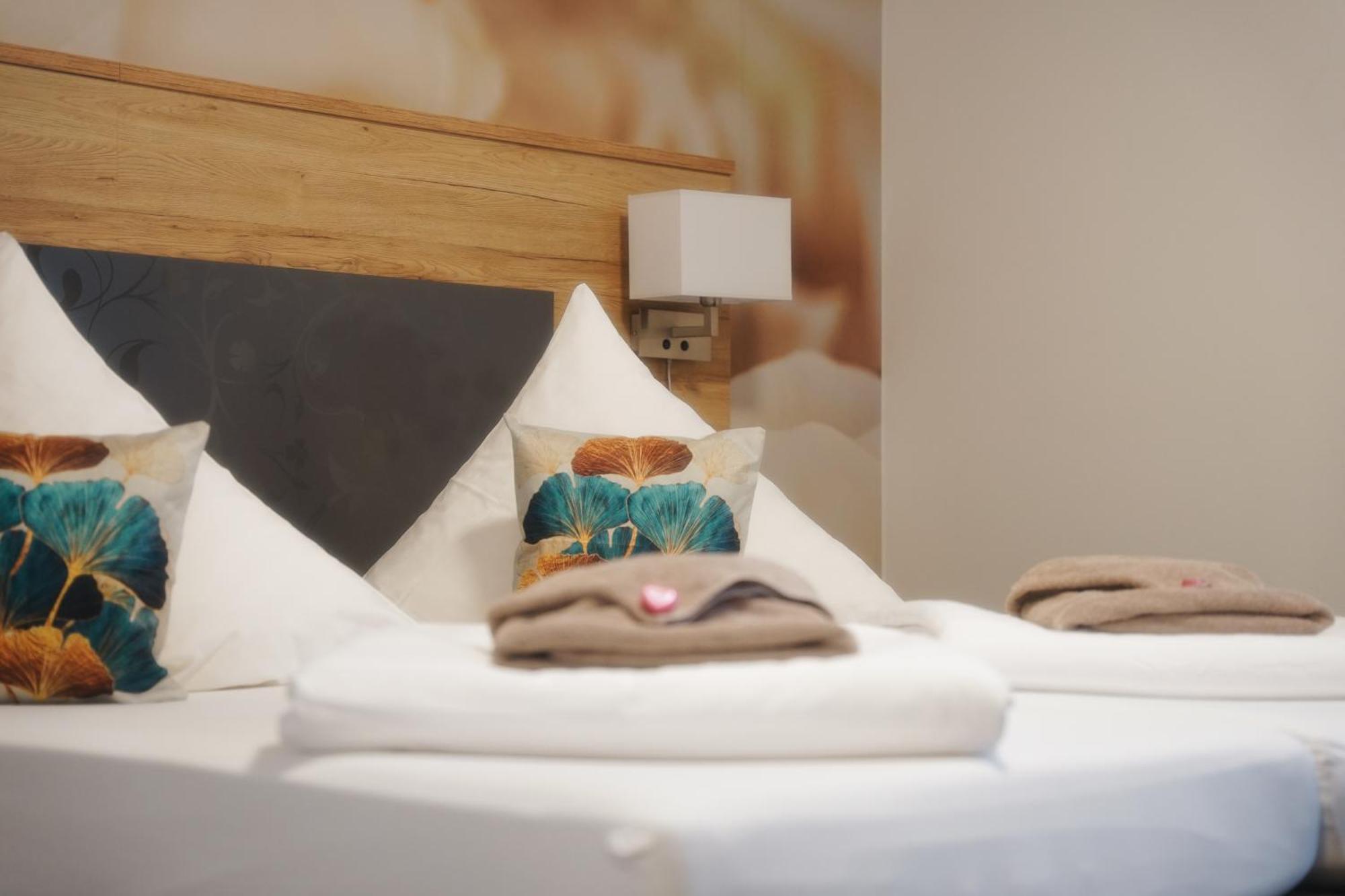 Outlet Hotel 메칭엔 외부 사진