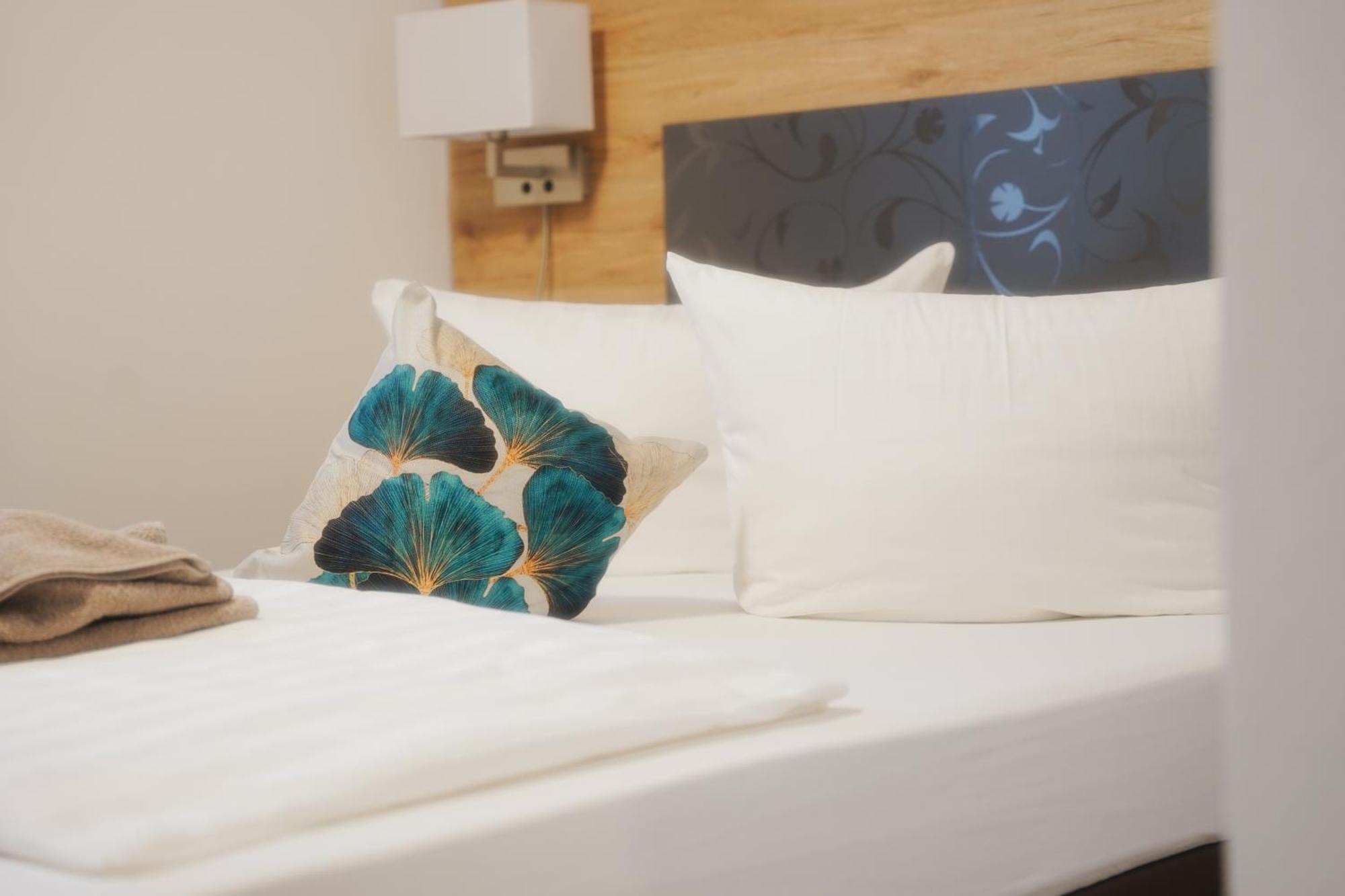 Outlet Hotel 메칭엔 외부 사진
