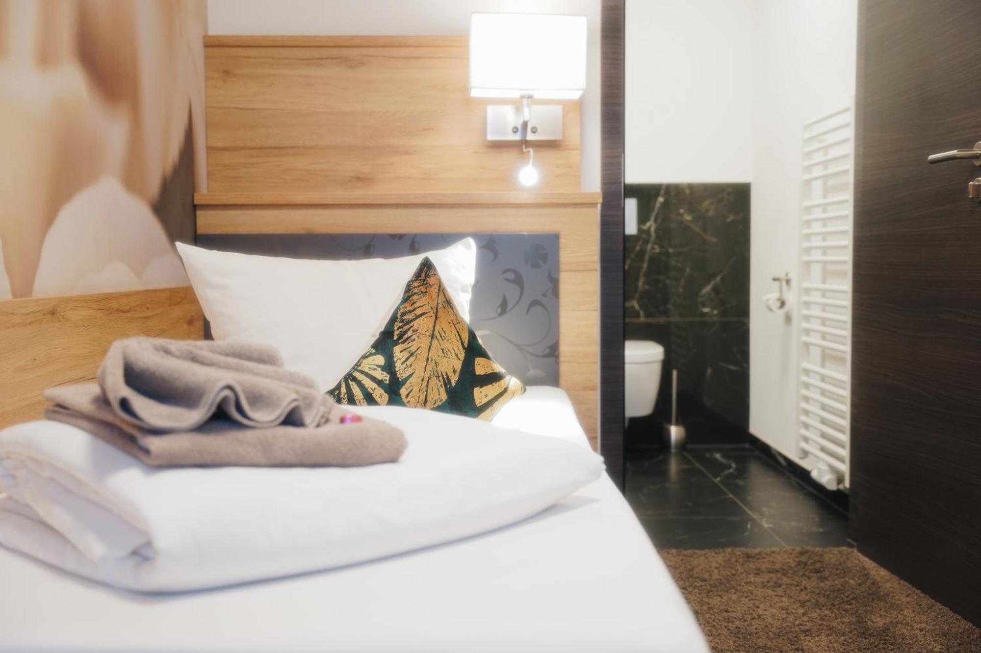 Outlet Hotel 메칭엔 외부 사진